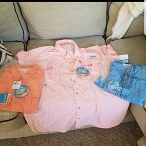 3 mens Columbia button ups.